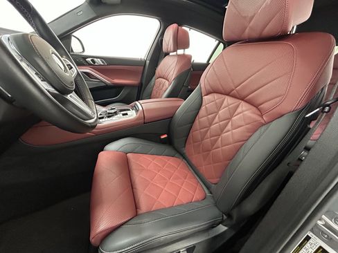 Used 2025 BMW X6 M60i image 30