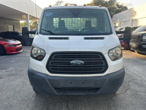 Used 2018 Ford Transit 250 138 RWD image 2