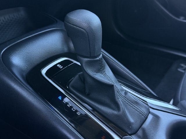 Certified 2025 Toyota Corolla LE FWD image 18