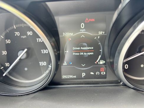 Used 2017 Land Rover Discovery HSE Luxury AWD/4WD image 29