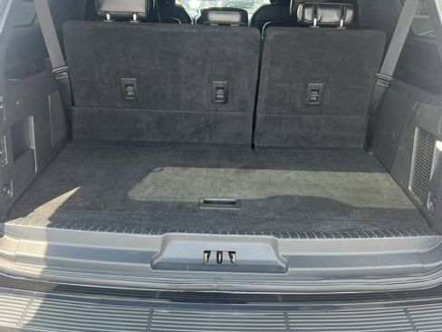 Used 2018 Ford Expedition Max Limited w/ Equipment Group 302A image 11