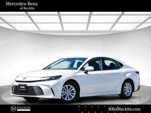 Used 2026 Toyota Camry LE FWD image 1