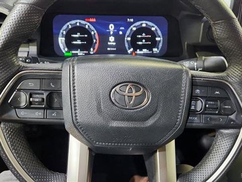 Used 2024 Toyota Tacoma 4x4 Double Cab Hybrid image 14