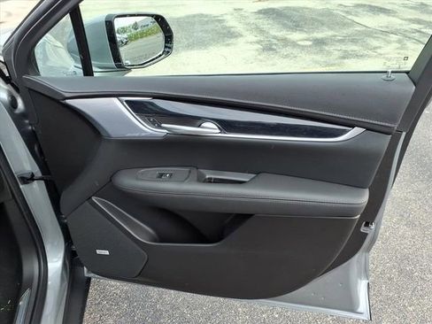 New 2025 Cadillac XT5 Premium Luxury image 25