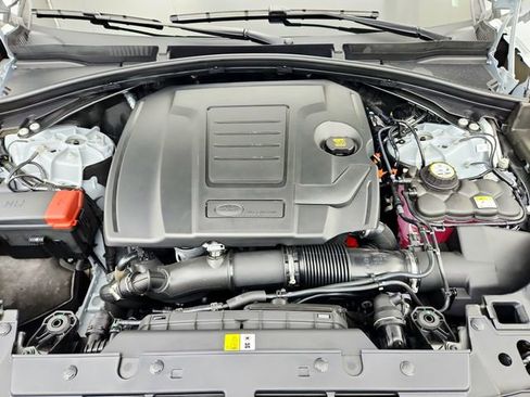New 2026 Land Rover Range Rover Velar Dynamic SE image 31