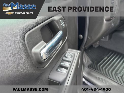 Used 2022 Chevrolet Silverado 1500 Custom AWD/4WD image 11
