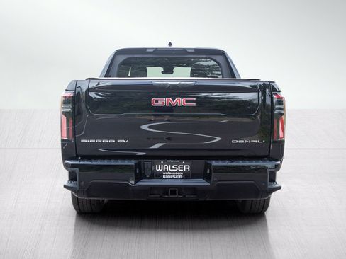 Used 2026 GMC Sierra EV Denali AWD/4WD image 4