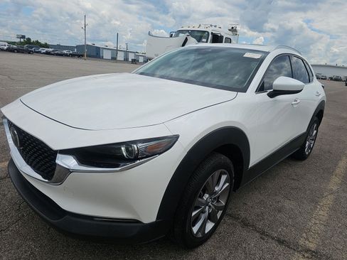 Used 2021 MAZDA CX-30 AWD 2.5 S w/ Premium Package image 2