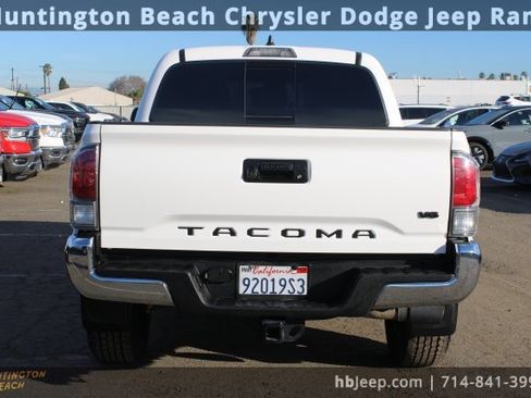 Used 2023 Toyota Tacoma TRD Off-Road image 4