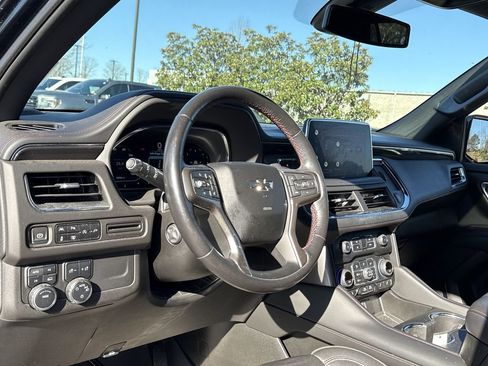 Used 2022 Chevrolet Tahoe RST w/ Luxury Package image 7