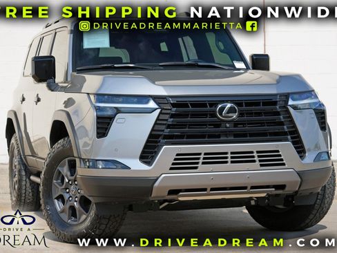 Used 2024 Lexus GX 550 AWD/4WD image 2