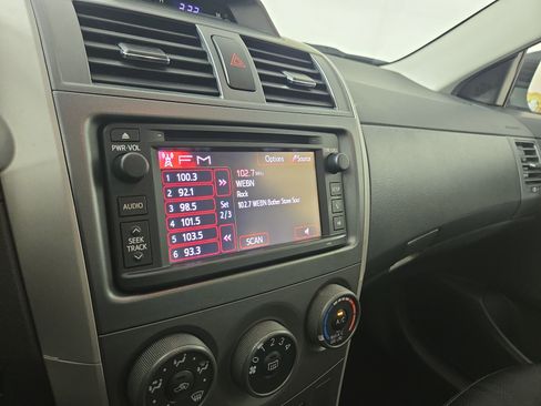 Used 2013 Toyota Corolla S w/ Premium Pkg image 20