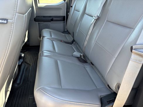 Used 2018 Ford F350 XL w/ Power Equipment Group AWD/4WD image 12