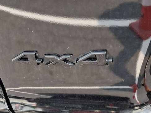 Used 2023 Jeep Cherokee Altitude Lux AWD/4WD image 47