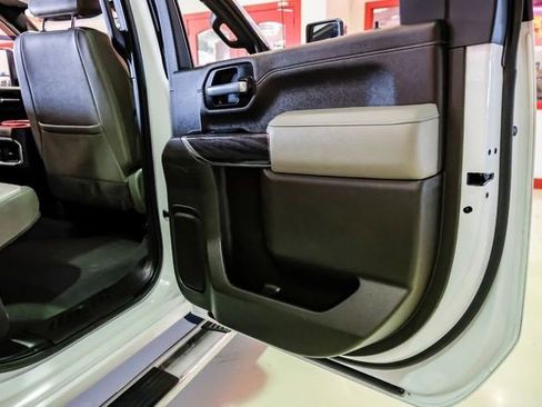 Used 2022 Chevrolet Silverado 3500 LTZ w/ LTZ Convenience Package image 47