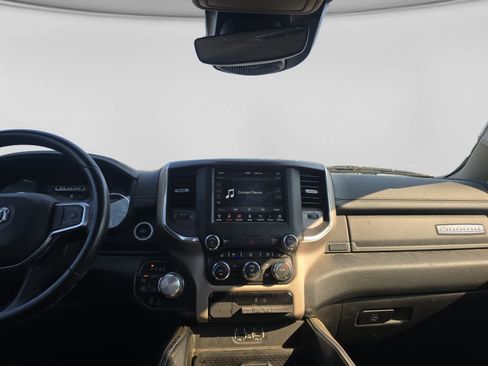 Used 2021 RAM 1500 Laramie AWD/4WD image 11
