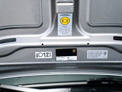 Used 2014 Lamborghini Aventador LP 700-4 image 8