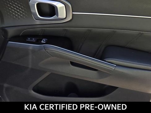 Certified 2023 Kia Sorento SX FWD image 8