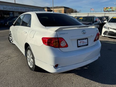 Used 2010 Toyota Corolla S image 5