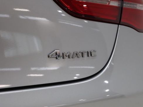 Used 2019 Mercedes-Benz GLC 300 4MATIC Coupe image 11