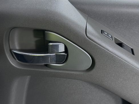 Used 2021 Nissan Frontier SV image 30