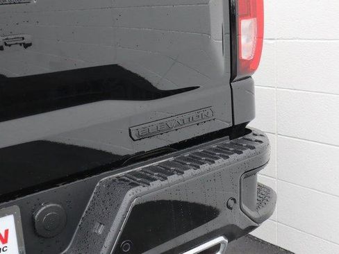 New 2026 GMC Sierra 1500 Elevation w/ Elevation Premium Package image 7