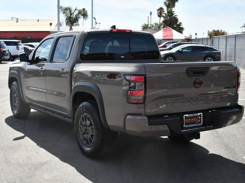 Used 2023 Nissan Frontier PRO-4X w/ Pro-4X Premium Package AWD/4WD image 6