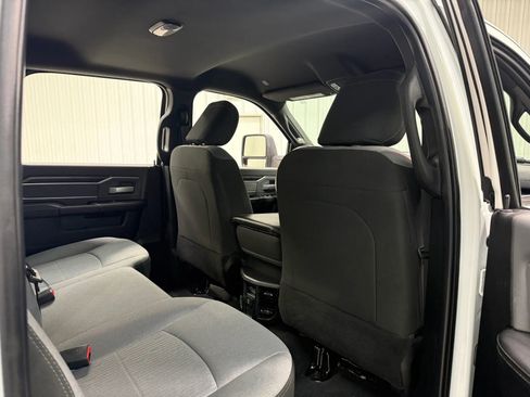 Used 2023 RAM 3500 SLT w/ Quick Order Package 2YG SLT image 17