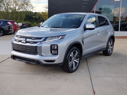 New 2025 Mitsubishi Outlander Sport ES