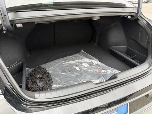 Certified 2025 Hyundai Elantra N Line image 28