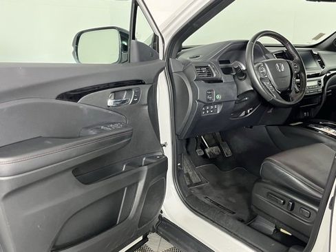 Used 2023 Honda Ridgeline Black Edition image 24