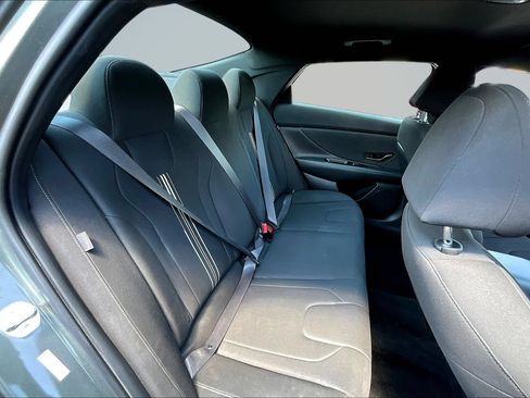 Used 2025 Hyundai Elantra Sport FWD image 26