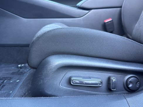 Used 2025 Honda Accord Sport image 13