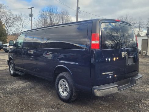 Used 2015 Chevrolet Express 3500 LT w/ LT Preferred Equipment Group image 6