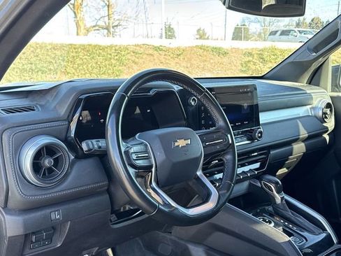Certified 2024 Chevrolet Colorado LT w/ LT Convenience Package II image 19