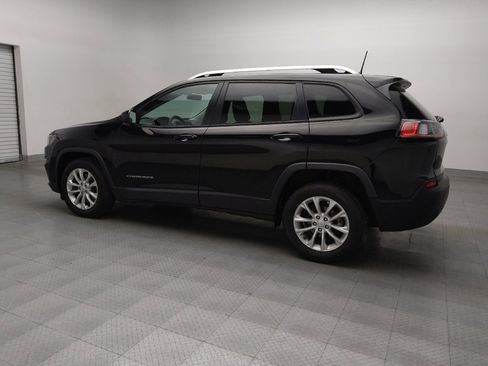 Used 2020 Jeep Cherokee Latitude image 3
