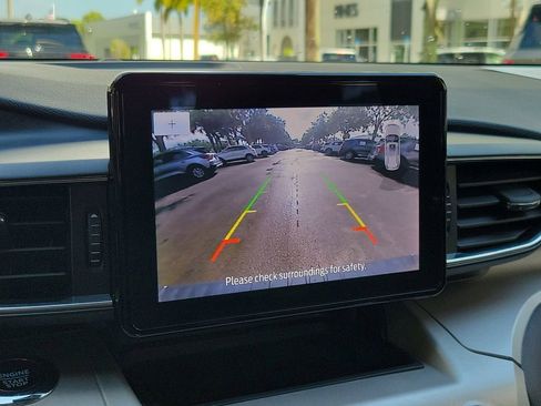 Used 2023 Ford Explorer XLT w/ Equipment Group 202A RWD image 24