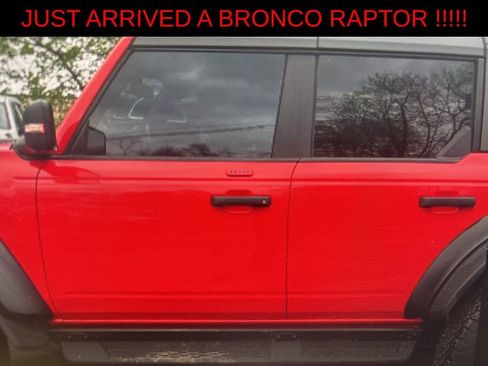 Used 2023 Ford Bronco Raptor AWD/4WD image 3