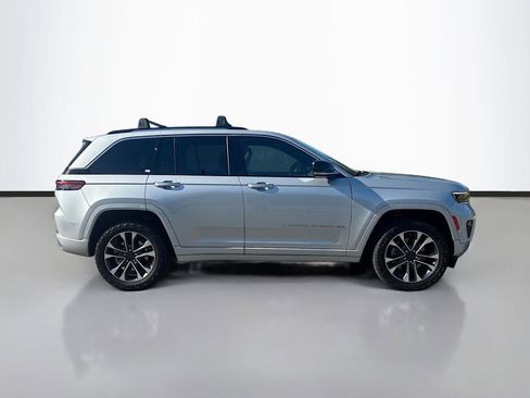 Used 2024 Jeep Grand Cherokee Overland w/ Advanced Protech Group III image 2