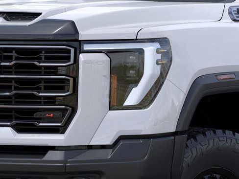 New 2026 GMC Sierra 2500 AT4X image 10