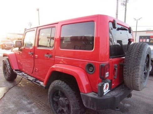 Used 2015 Jeep Wrangler Unlimited Sahara w/ Max Tow Package image 4