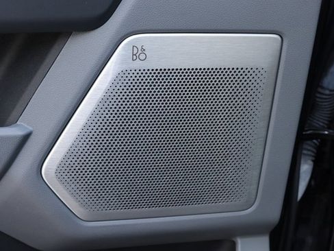 Certified 2022 Ford F150 Lariat w/ Equipment Group 502A High image 26