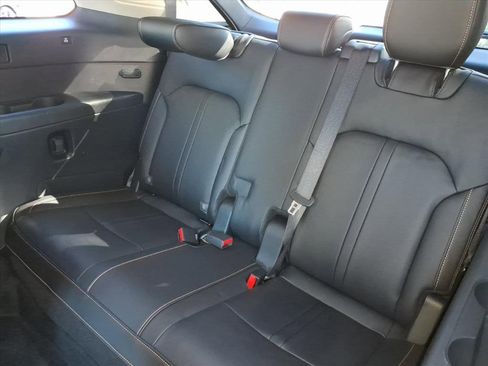 Used 2024 MAZDA CX-90 Plug-In Hybrid w/ Premium Pkg image 22