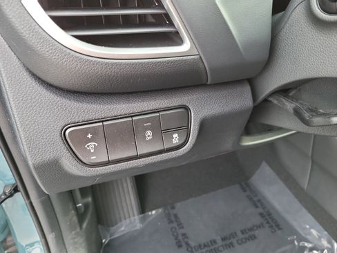 Used 2026 Kia Seltos EX FWD image 22
