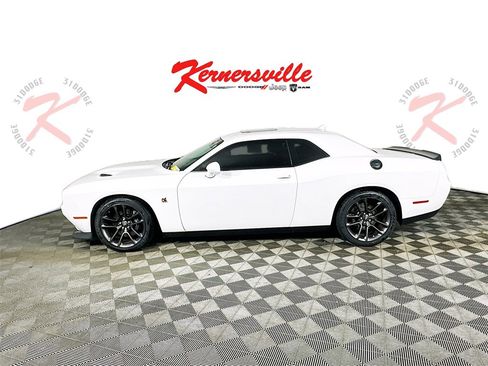Used 2021 Dodge Challenger R/T Scat Pack w/ Plus Package image 4