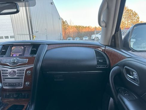Used 2019 INFINITI QX80 Luxe w/ Proassist Package image 42