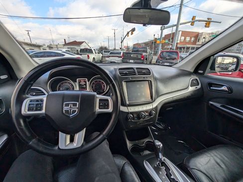 Used 2018 Dodge Journey GT image 22