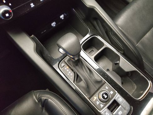 Used 2020 Kia Telluride LX image 26