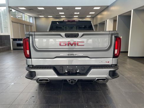 Used 2026 GMC Sierra 1500 AT4 w/ AT4 Premium Package image 9
