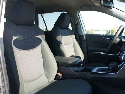 Used 2024 Toyota RAV4 XLE image 21